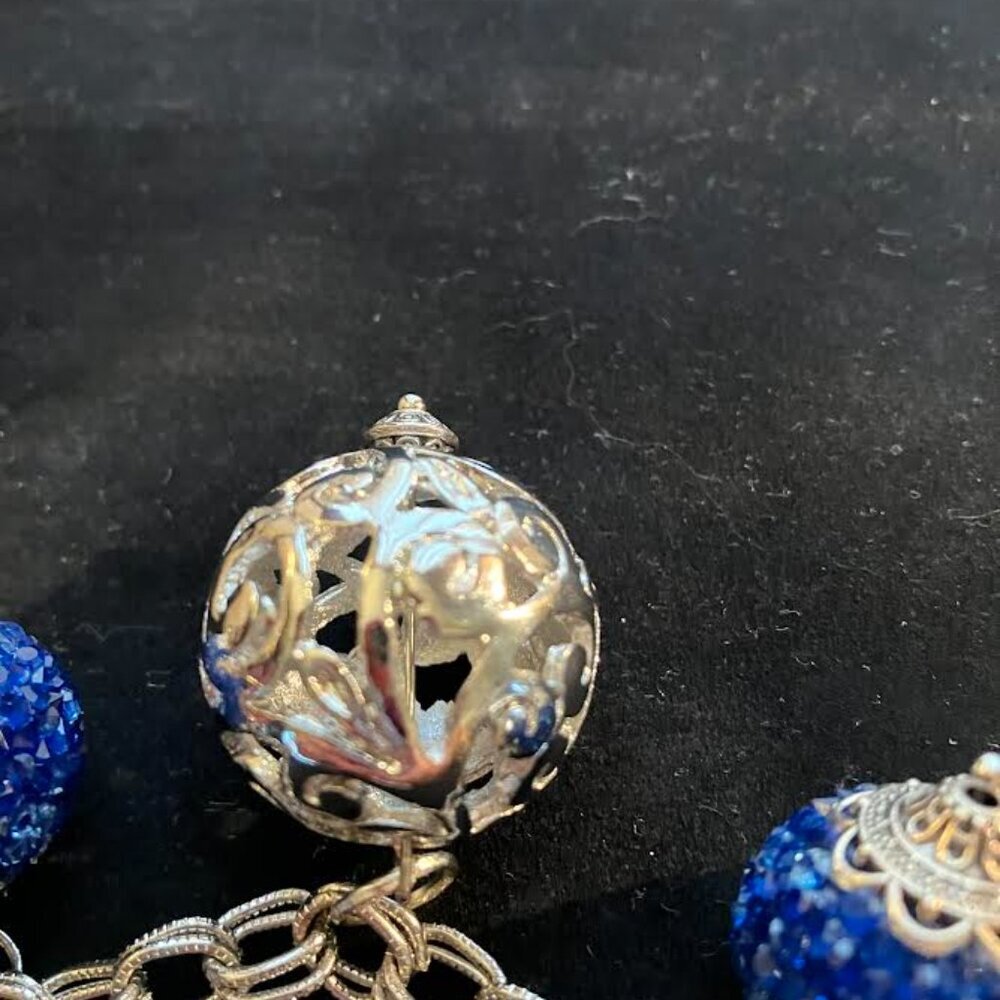 Handcrafted SIlver-Tone Double-Link Chain Bracelet Silver and Navy Crystal Beads - Picture 8 of 9